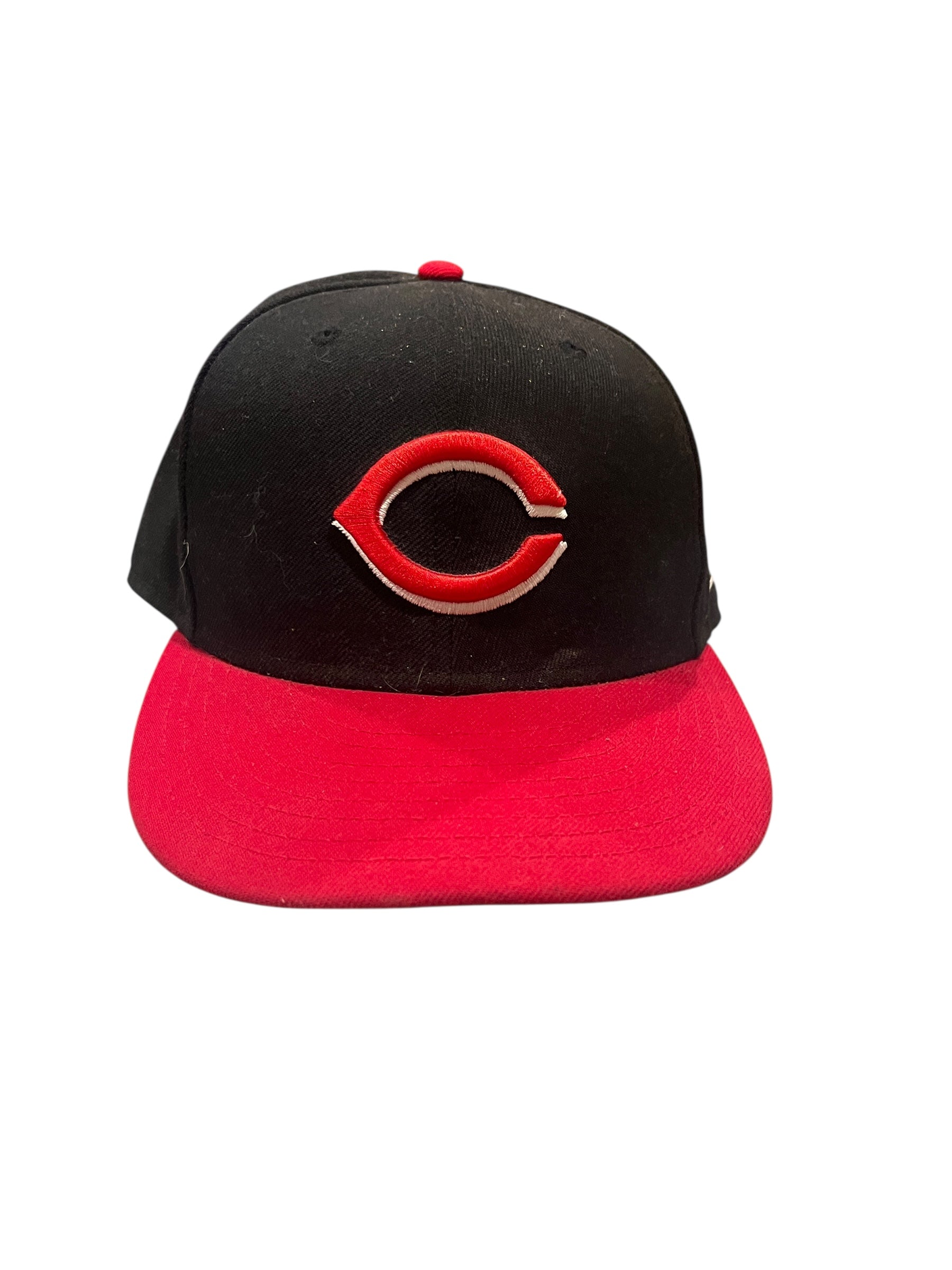 Vintage Cincinnati Reds Fitted Hat