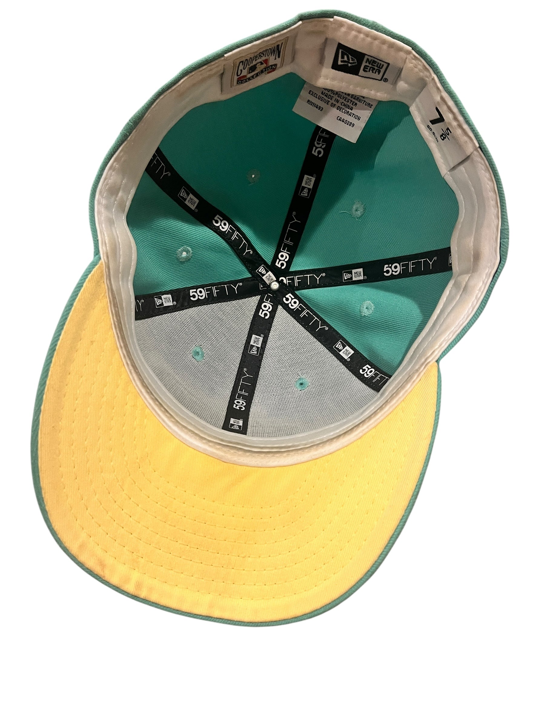 Vintage Tampa Bay Devil Rays Fitted Hat